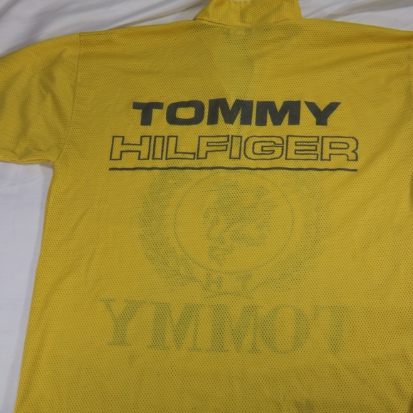 TOMMY HILFIGER Crested Gold Mesh Half Zip Jersey - Picture 5 of 7